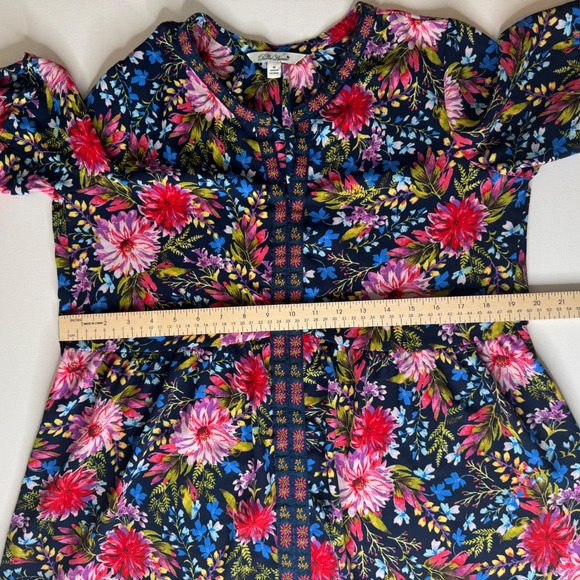 Pioneer Woman Embroidered‎ Floral Tunic Top Medium Multicolor Peasant Boho Chic - Picture 9 of 9